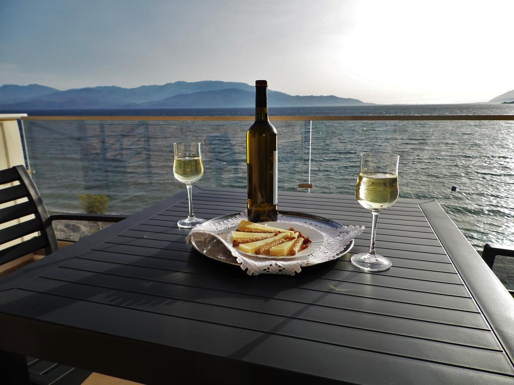Villa Thalassa Paralia Sergoulas Exterior photo